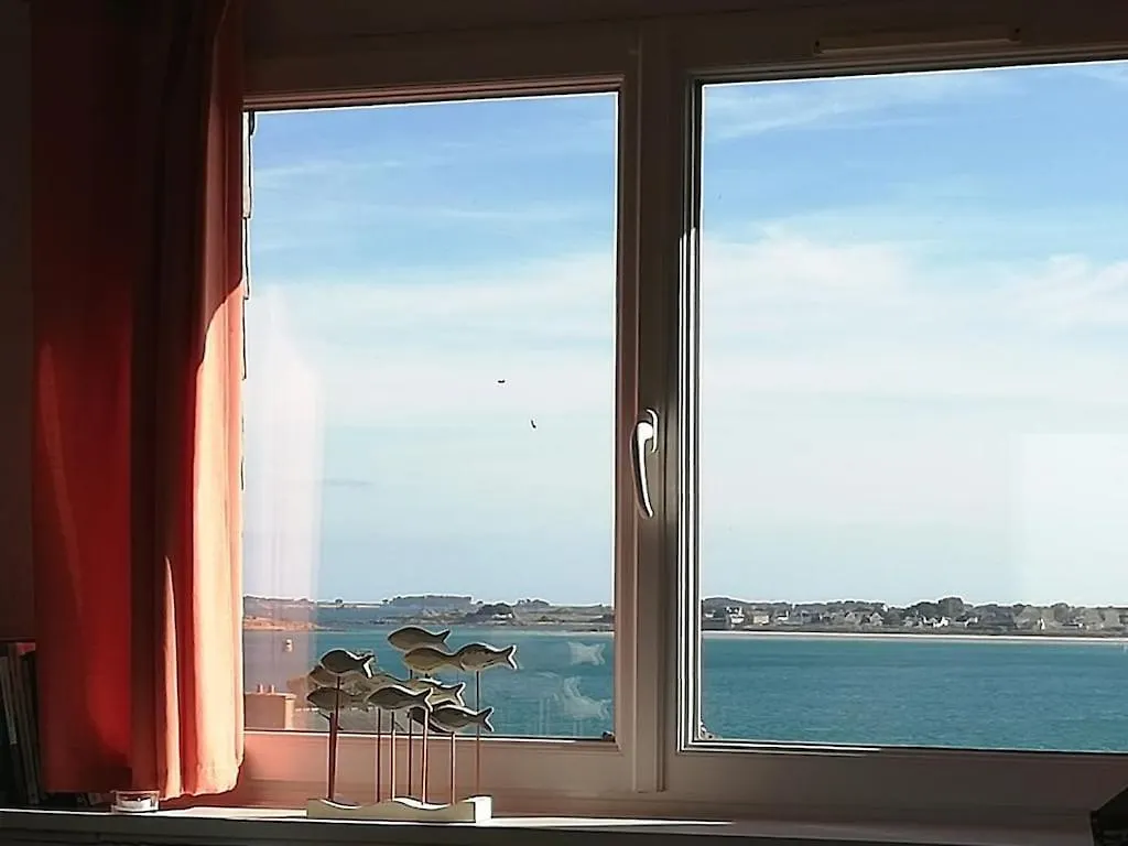 Дом отдыха Holiday Apartment With 3 Bedrooms Sibiril Франция